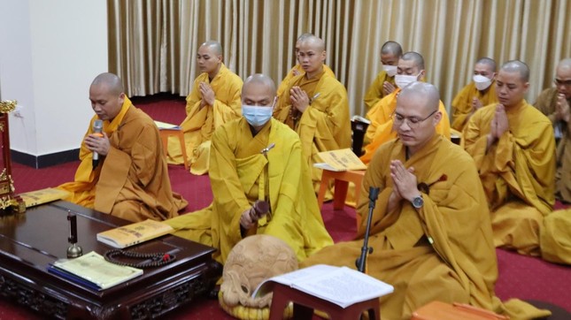 Ôn tụng giới luật Ôn tụng giới luật