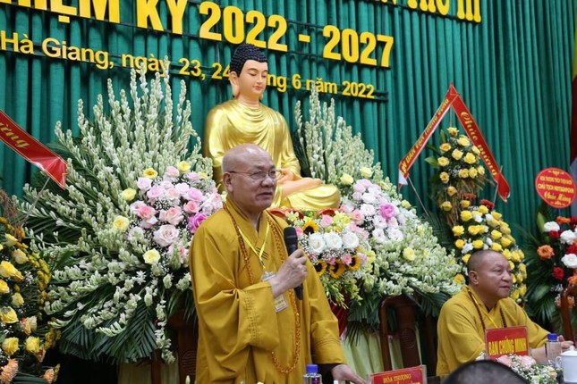 Hòa thượng Thích Quảng Tùng ban đạo từ Hòa thượng Thích Quảng Tùng ban đạo từ