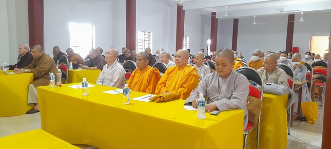 Chư Tăng Ni tham dự lớp tập huấn Chư Tăng Ni tham dự lớp tập huấn