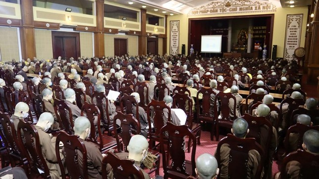 Quang cảnh buổi nói chuyện Quang cảnh buổi nói chuyện