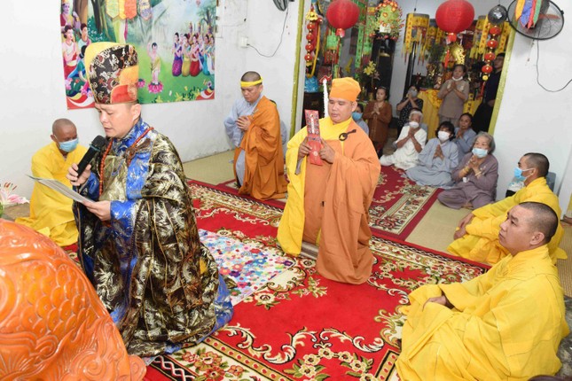 Nghi thức cúng ngọ, cung tiến giác linh