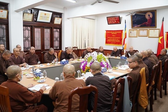 Quang cảnh phiên họp