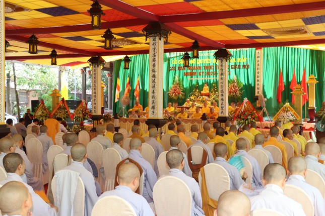 Quang cảnh buổi lễ Quang cảnh buổi lễ