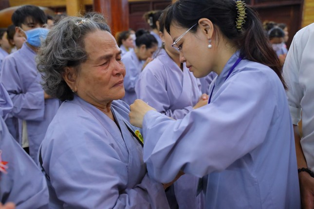 Lễ cài hoa hồng Lễ cài hoa hồng