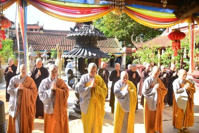 Giới tử Ni Giới tử Ni