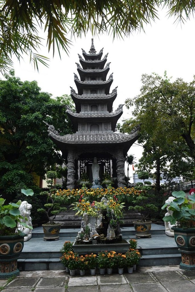 Bảo tháp Hòa thượng Thích Đạt Đạo Bảo tháp Hòa thượng Thích Đạt Đạo