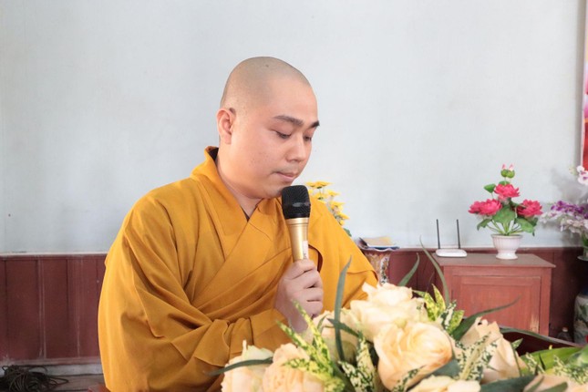 Đại đức Thích Nhuận Đại dâng lời cảm niệm tri ân Đại đức Thích Nhuận Đại dâng lời cảm niệm tri ân