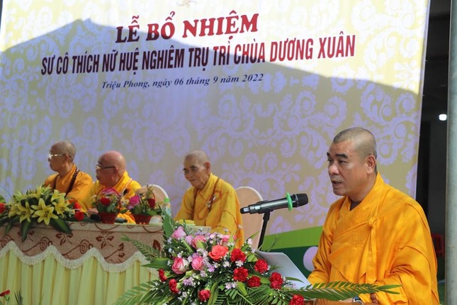 Thượng toạ Thích Nguyên Mãn đọc diễn văn khai mạc Thượng toạ Thích Nguyên Mãn đọc diễn văn khai mạc