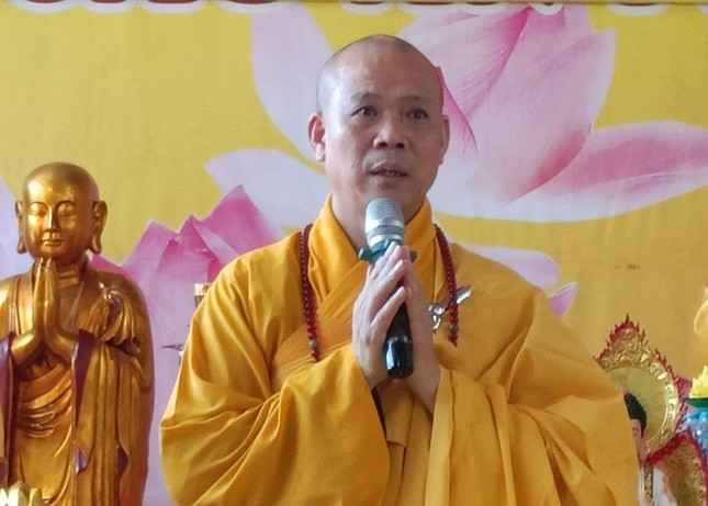 Thượng tọa Thích Nguyên Thành ban đạo từ Thượng tọa Thích Nguyên Thành ban đạo từ