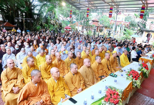 Quang cảnh buổi lễ Quang cảnh buổi lễ