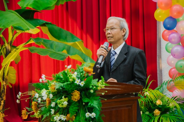 Phó Giáo sư - Tiến sĩ Đặng Văn Chương chia sẻ kinh nghiệm giảng dạy Phó Giáo sư - Tiến sĩ Đặng Văn Chương chia sẻ kinh nghiệm giảng dạy