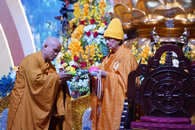 Nghi thức truyền đăng