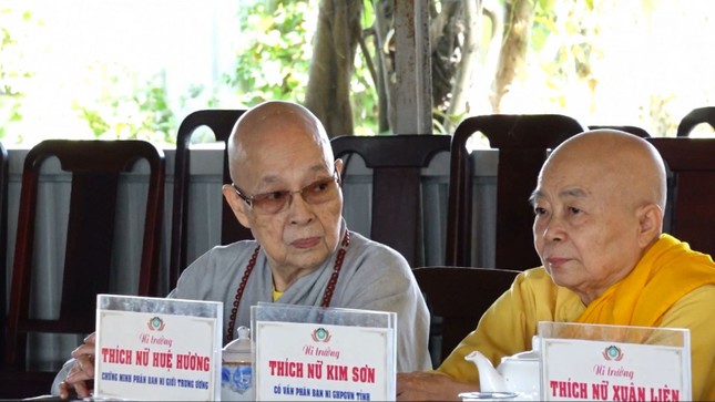 Chư tôn đức Ni Chư tôn đức Ni