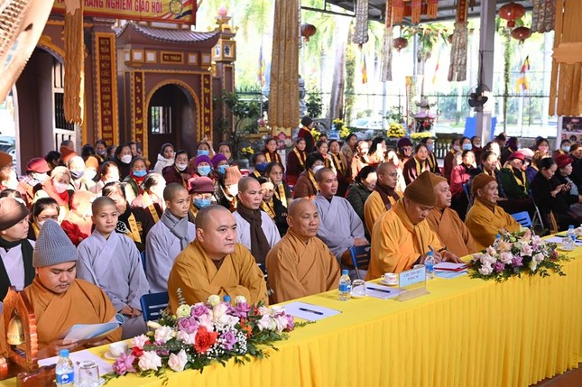 Chư tôn đức Tăng Ni, Phật tử tham dự Chư tôn đức Tăng Ni, Phật tử tham dự