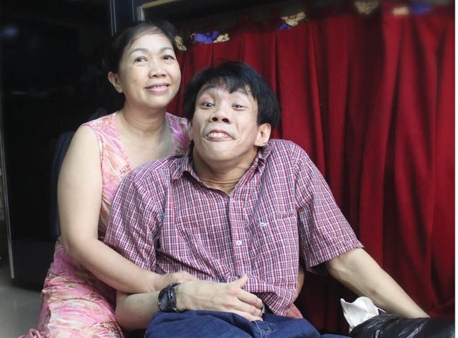 Huy với người mẹ thân yêu của mình