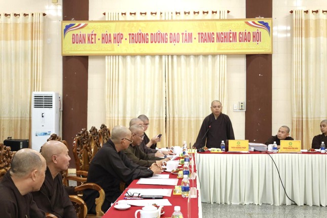 Đại đức Thích Quảng Pháp thông qua Thông tư 60 và 61 của Hội đồng Trị sự Đại đức Thích Quảng Pháp thông qua Thông tư 60 và 61 của Hội đồng Trị sự