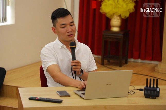 Anh Lê Tuấn Anh hướng dẫn kỹ năng quay phim