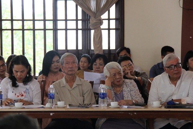 Tọa đàm thu hút nhiều giới nhân sĩ tri thức tham dự Tọa đàm thu hút nhiều giới nhân sĩ tri thức tham dự