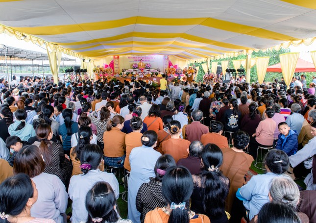 Quang cảnh buổi lễ