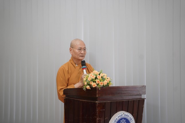Hòa thượng Thích Hải Ấn phát biểu khai mạc - Ảnh: Minh Thắng Hòa thượng Thích Hải Ấn phát biểu khai mạc - Ảnh: Minh Thắng