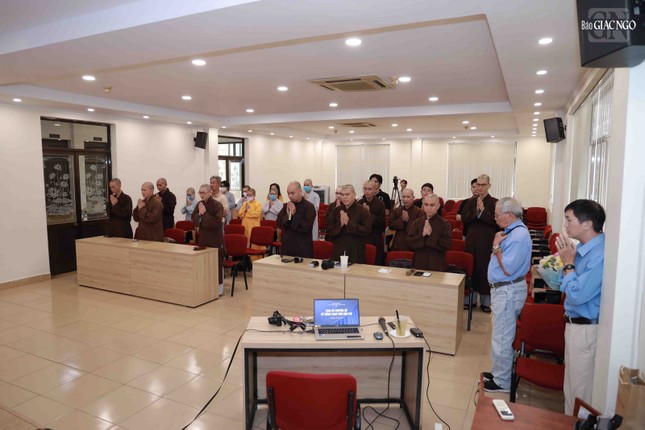 Niệm Phật cầu gia hộ