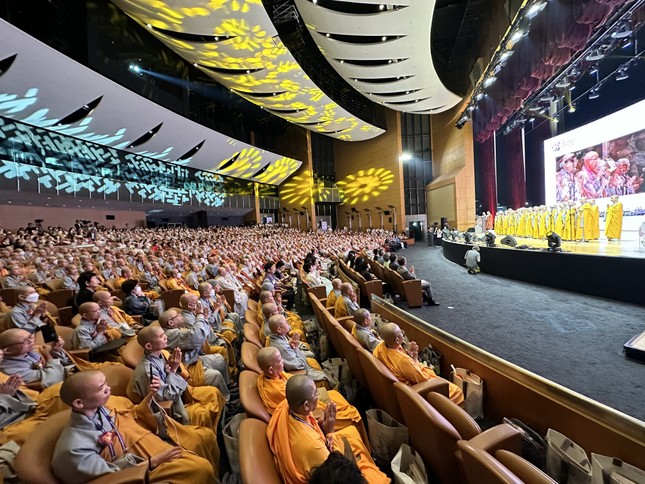 Hội nghị Sakyadhita thường được tổ chức hai năm một lần, mỗi kỳ tại mỗi quốc gia khác nhau