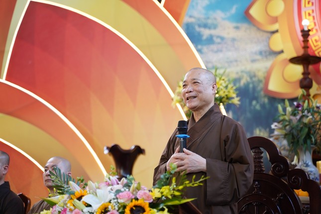 Hòa thượng Thích Bảo Nghiêm ban đạo từ