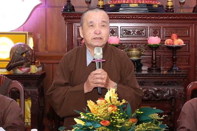 Thượng tọa Thích Phước Hưng ban đạo từ