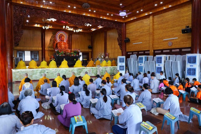 Khóa lễ tụng kinh cầu nguyện Khóa lễ tụng kinh cầu nguyện