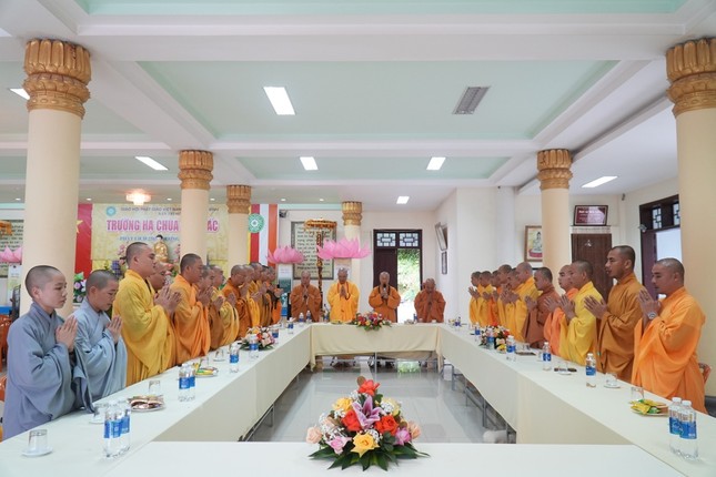 Niệm Phật cầu gia hộ