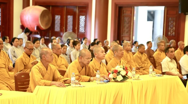 Chư tôn đức, Phật tử tham dự