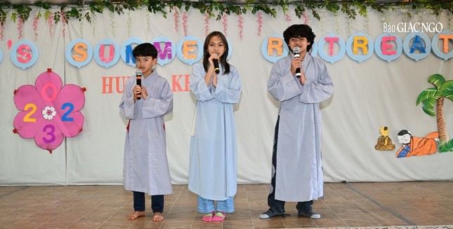 Văn nghệ của các nhóm