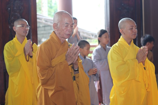 Nhất tâm tưởng niệm