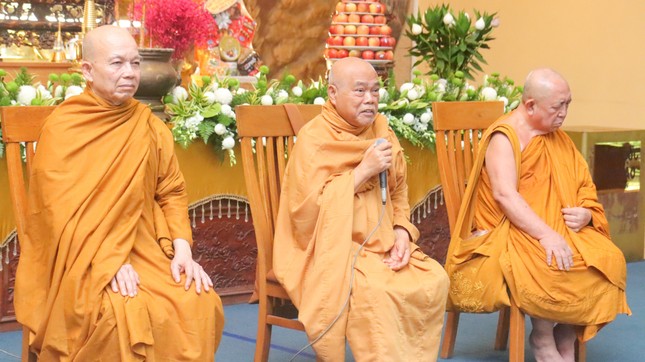 Hòa thượng Thích Giác Toàn sách tấn các hành giả Hòa thượng Thích Giác Toàn sách tấn các hành giả