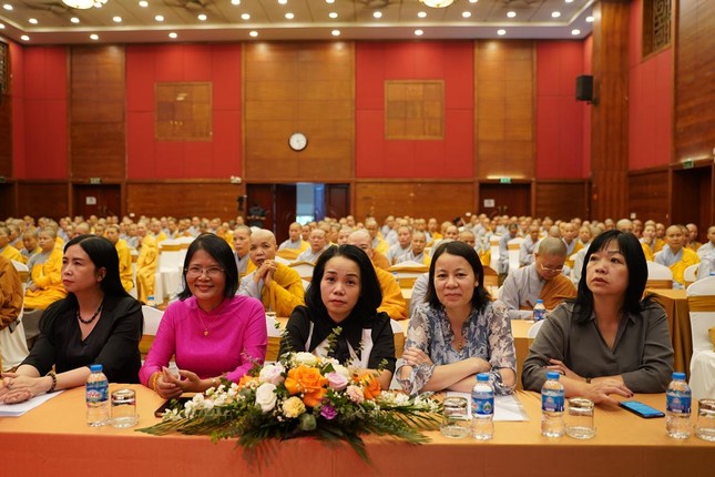 Đại biểu tham dự