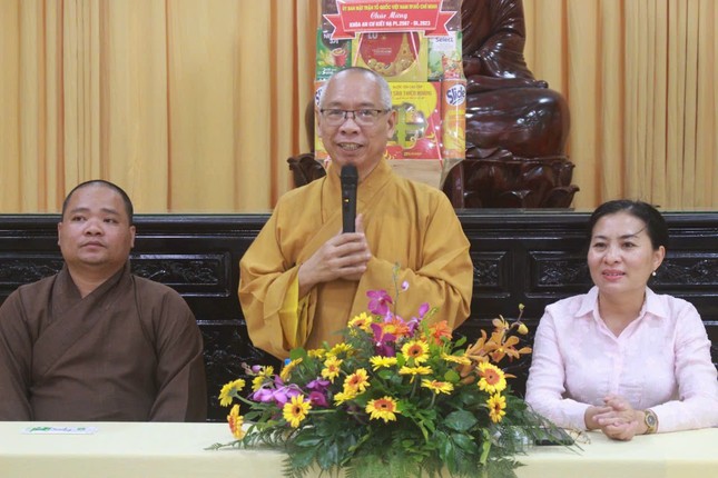 Hòa thượng Thích Huệ Minh đáp từ Hòa thượng Thích Huệ Minh đáp từ