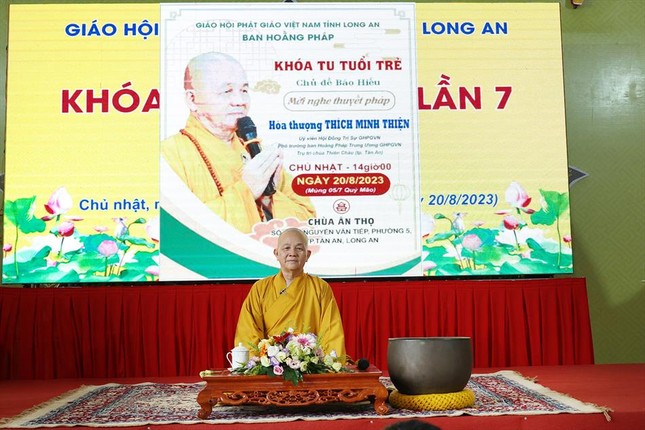 Hòa thượng Thích Minh Thiện chia sẻ pháp thoại