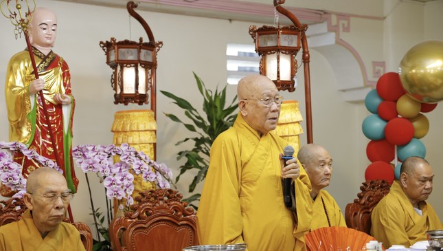 Hòa thượng Thích Như Niệm ban đạo từ Hòa thượng Thích Như Niệm ban đạo từ