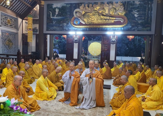 Chư Ni tác bạch cầu thỉnh giáo giới Chư Ni tác bạch cầu thỉnh giáo giới