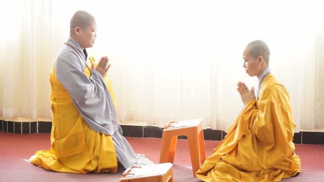 Chư hành giả Ni đối thú Tự tứ