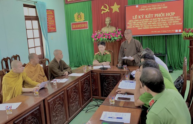 Hòa thượng Thích Giác Tâm phát biểu Hòa thượng Thích Giác Tâm phát biểu