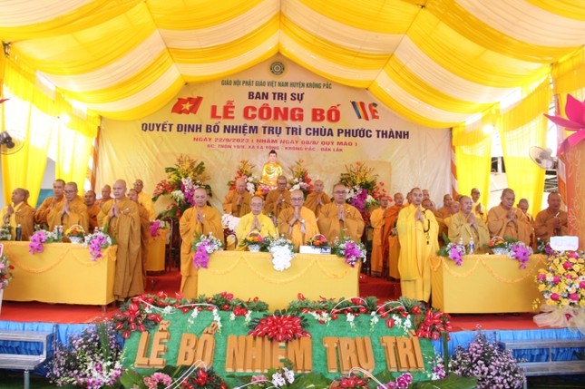 Niệm Phật cầu gia hộ