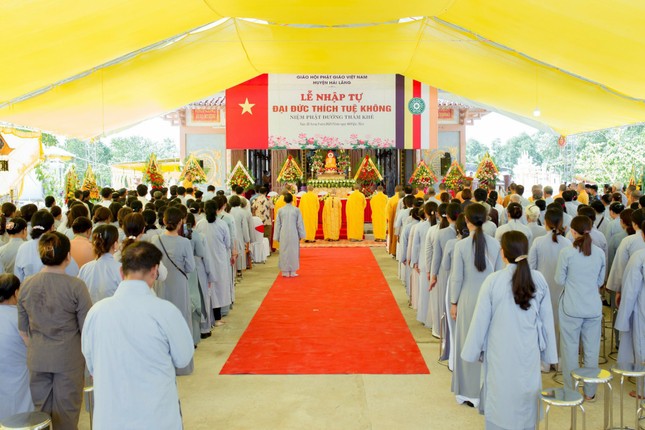 Quang cảnh buổi lễ