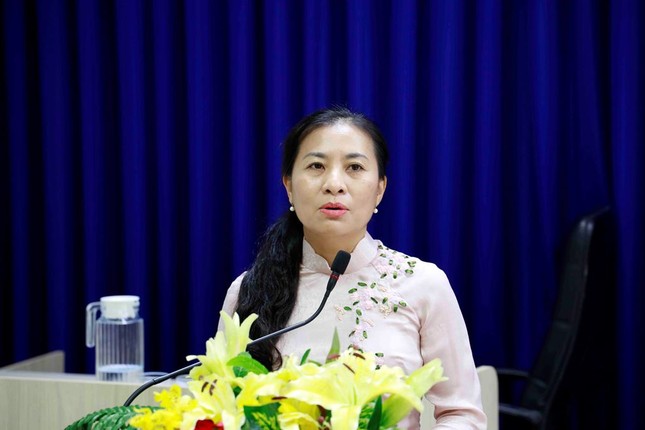 Phó Chủ tịch UBMTTQVN TP.HCM Phan Kiều Thanh Hương phát biểu tại lễ bế giảng Phó Chủ tịch UBMTTQVN TP.HCM Phan Kiều Thanh Hương phát biểu tại lễ bế giảng