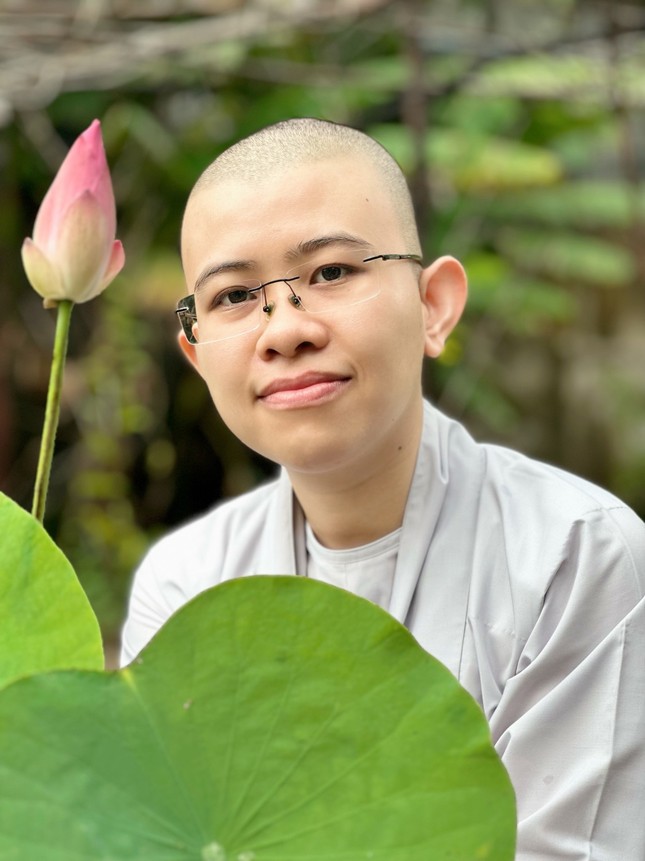 Tác giả Diệu Trí Tác giả Diệu Trí