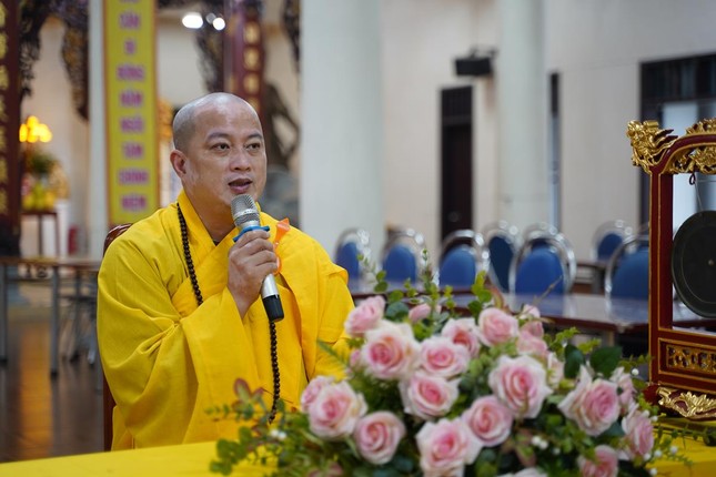 Đại đức Thích Thanh Tâm chia sẻ ý nghĩa và lợi ích của việc thọ trì tam quy, ngũ giới