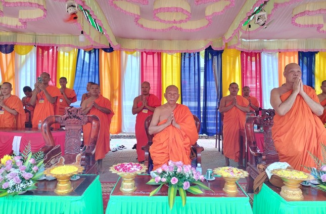 Niệm Phật cầu gia hộ