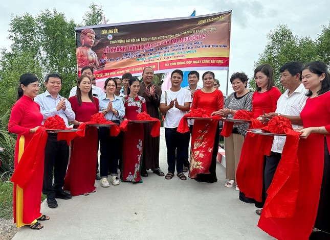 Khánh thành và đưa vào sử dụng cầu giao thông nông thôn tại xã Định An, H.Trà Cú, Trà Vinh Khánh thành và đưa vào sử dụng cầu giao thông nông thôn tại xã Định An, H.Trà Cú, Trà Vinh