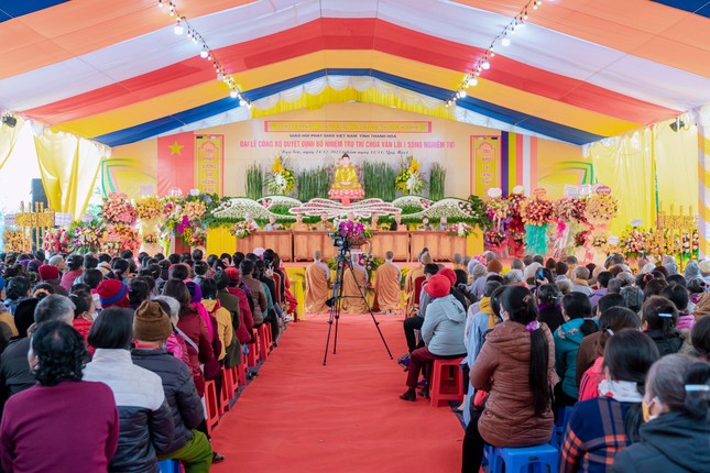 Quang cảnh buổi lễ Quang cảnh buổi lễ