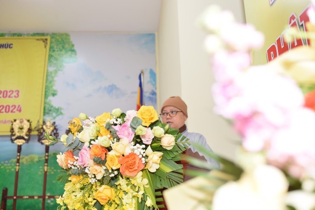 Sư cô Thích Từ Hiếu thông qua dự thảo Nghị quyết hội nghị tổng kết và phương hướng hoạt động năm 2024 Sư cô Thích Từ Hiếu thông qua dự thảo Nghị quyết hội nghị tổng kết và phương hướng hoạt động năm 2024